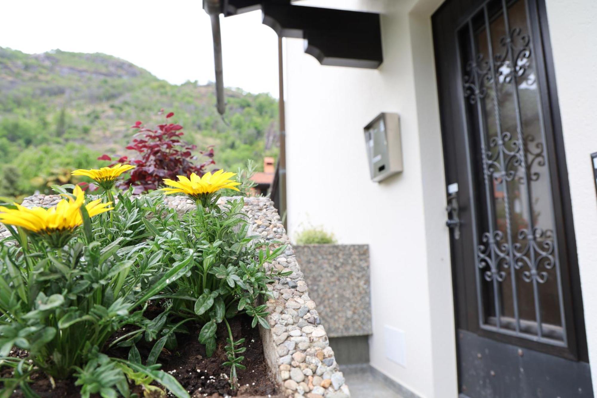 Casa Quattro Fiumi Tegna Exterior foto